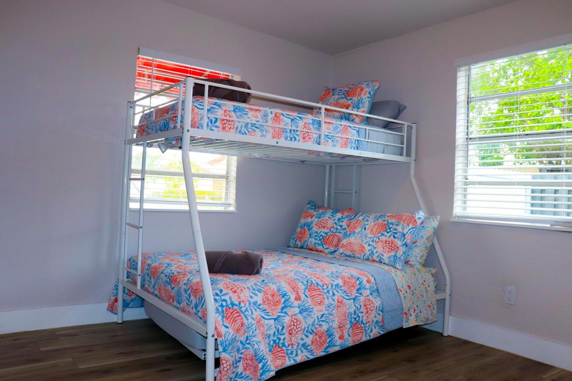 דניה ביץ' Flamingo Beach House מראה חיצוני תמונה